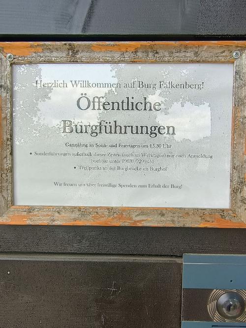 Hrad Burg Falkenberg 